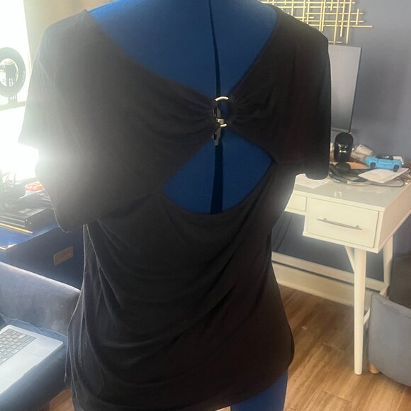 No Boundaries Black T-Shirt with Metal O Ring Detailing - Picture 3 of 6